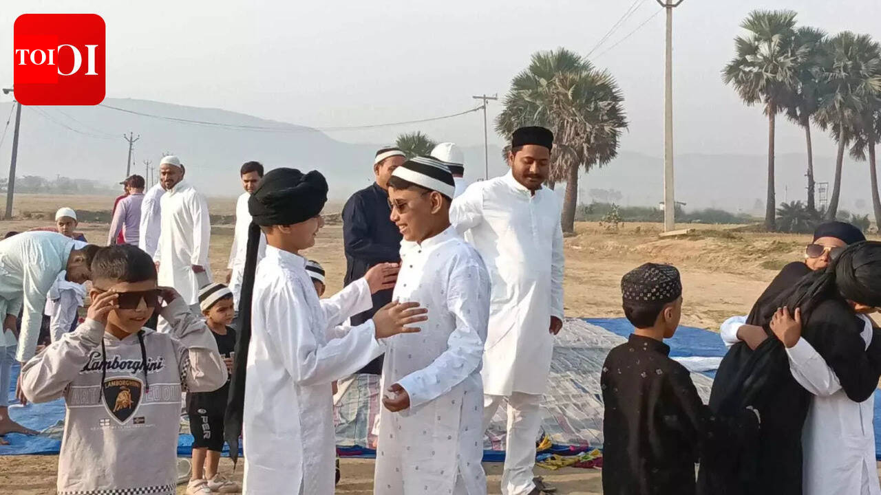 Eid was celebrated in Nalanda village a day before the sighting of the Saudi moon. patna news