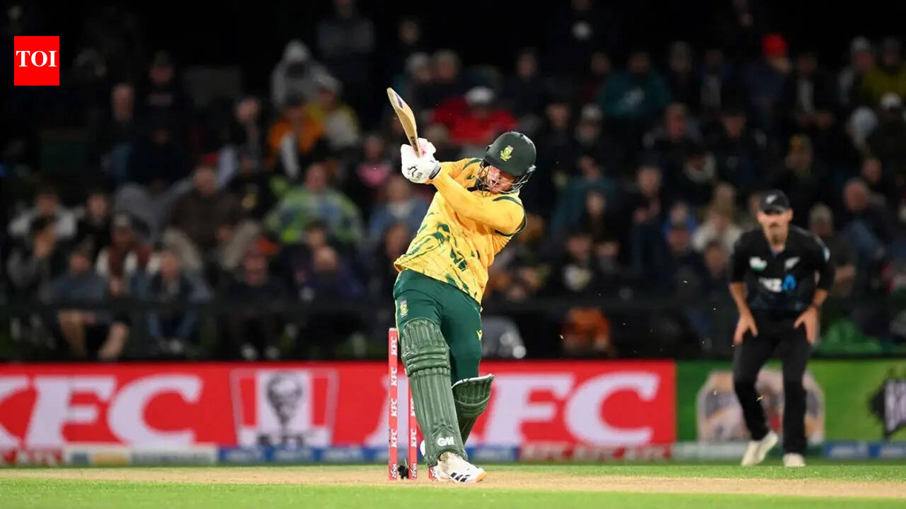 South Africa 182/3 in 19.2 overs. NZ vs SA, 5th T20I Live Score: Connor Esterhuizen plays an important role, South Africa eyes total against New Zealand