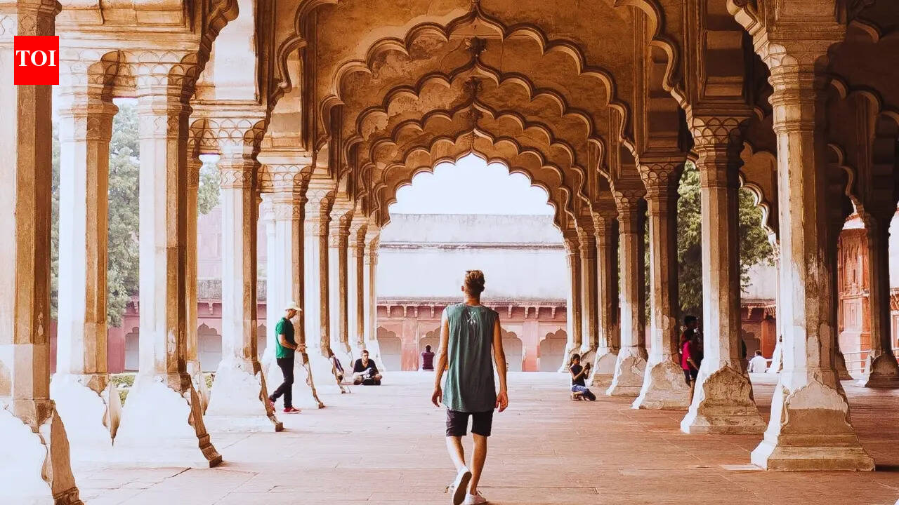 Things in India That Make Perfect Sense…Canadian Tourists List ‘Simple Everyday Things’ They Found Fascinating