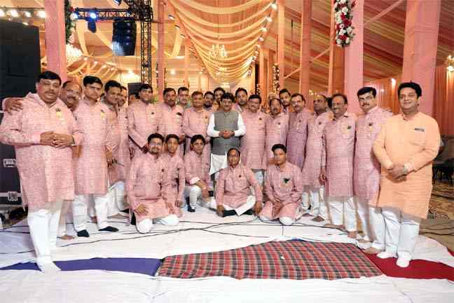 मुजफ्फरनगर में गूंजा भक्ति का सागर: ‘श्याम पधारो म्हारे गांव-2’ में उमड़ी भीड़, एक साथ तीन मंदिरों में हुई ऐतिहासिक सजावट