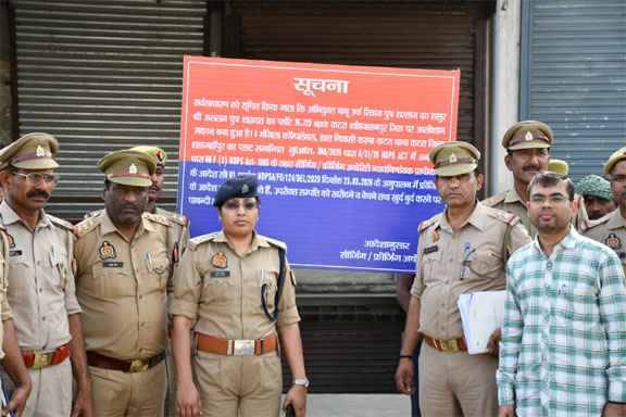 मुजफ्फरनगर-ऑपरेशन सवेरा की सबसे बड़ी कार्रवाई-ड्रग तस्कर बाबू उर्फ ​​रियाज की 80 करोड़ से अधिक की 34 संपत्तियां जब्त।