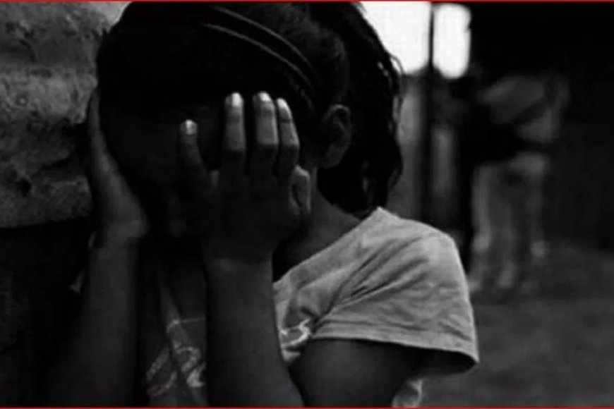 ग़ाज़ीपुर में मासूम से हैवानियत, इलाज के लिए 8-9 घंटे भटकती रही बच्ची, स्वास्थ्य व्यवस्था पर उठे सवाल