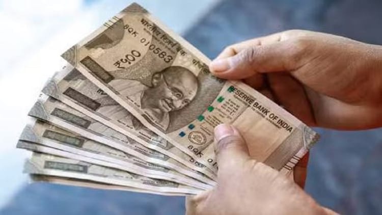 रूड़की: बिना उचित हिसाब-किताब के दौड़ रहे नगर निगम अधिकारियों के वाहन, 25 साल बाद भी लागू है यूपी एक्ट – नगर निगम मेयर और अधिकारियों के वाहन बिना उचित हिसाब-किताब के चल रहे हैं रूड़की।