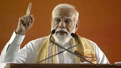 ‘People of Kerala are ready to move on from LDF-UDF politics’: PM Modi in Kochi; Attack on ‘Yuvraj’ Rahul Gandhi. india news