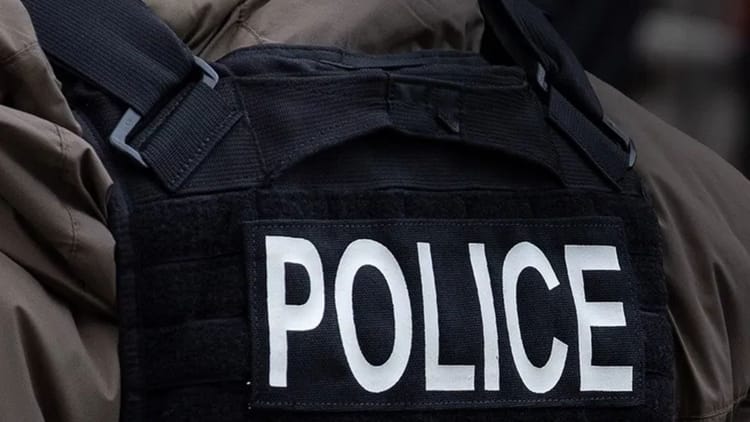 लालकुआं: गौला नदी पर तौल के विवाद में प्रभारी की पिटाई से मचा बवाल, 11 गेट बंद