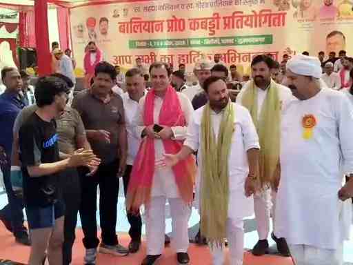 मुज़फ्फरनगर न्यूज़: सिसौली में बलियान प्रो कबड्डी प्रतियोगिता शुरू, नरेश टिकैत ने किया उद्घाटन, युवाओं को नशे से दूर रखने का दिया संदेश