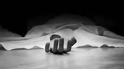 15 year old girl dies a day after being stabbed in Seemapuri. india news