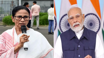 ‘You should resign’: Mamata hits out at PM Modi’s silence on Pakistan’s threat to attack Kolkata. india news