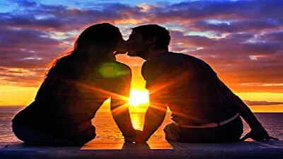 People affected by ‘kissing disease’ are 3 times more likely to develop multiple sclerosis India News