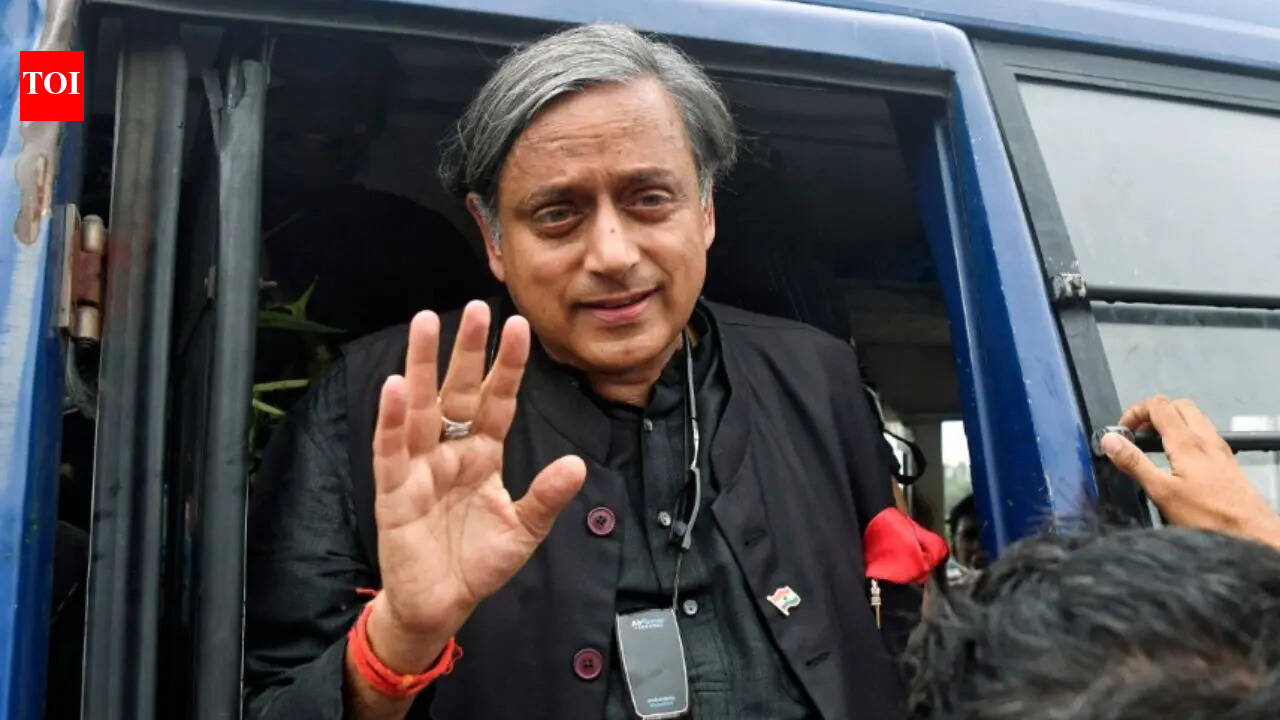 Shashi Tharoor’s convoy was stopped in Vandoor, Kerala, five people attacked his gunman, driver. india news