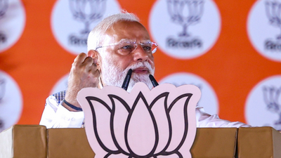 BJP Foundation Day: PM Modi praised the selfless service of workers, reiterated the vision of ‘developed India’. india news