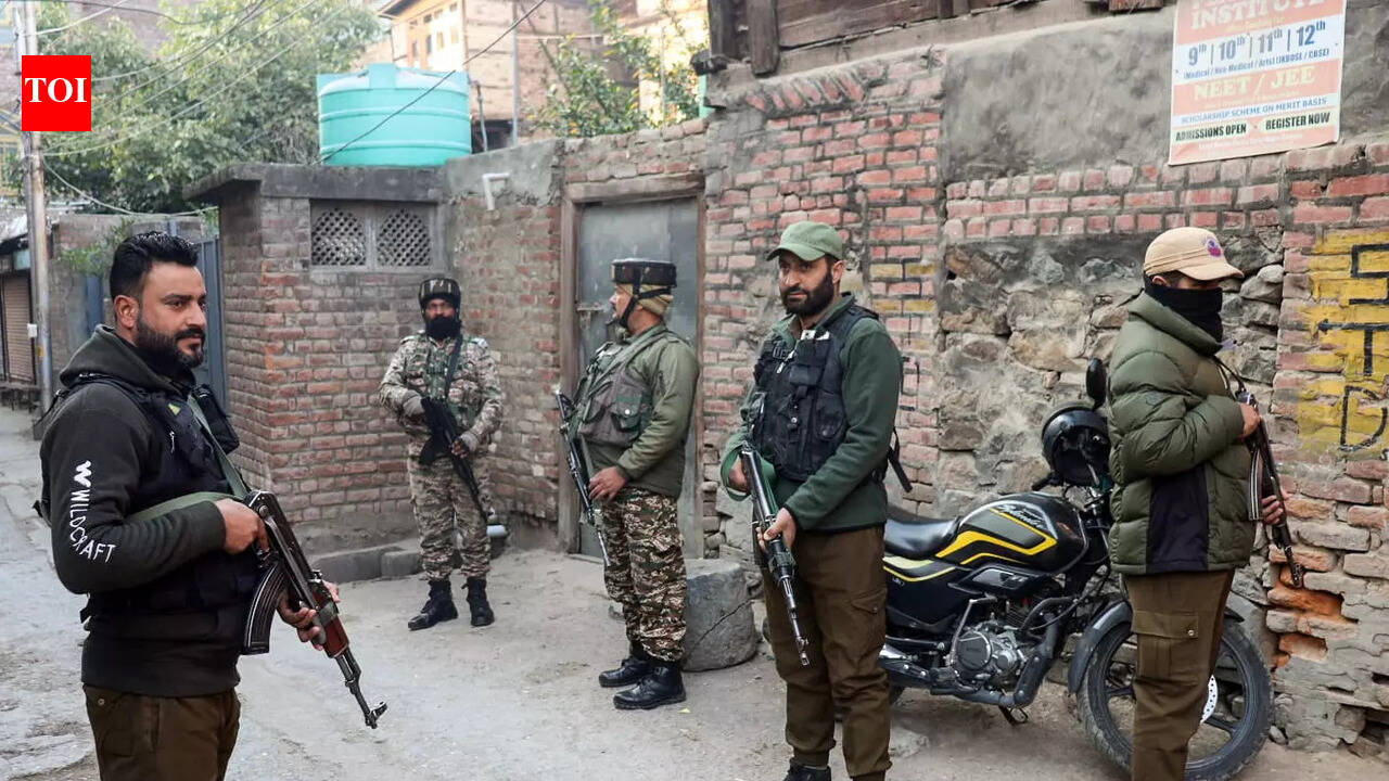 Terror network busted: Srinagar Police busts another multi-state Al Falah-type Lashkar network. india news