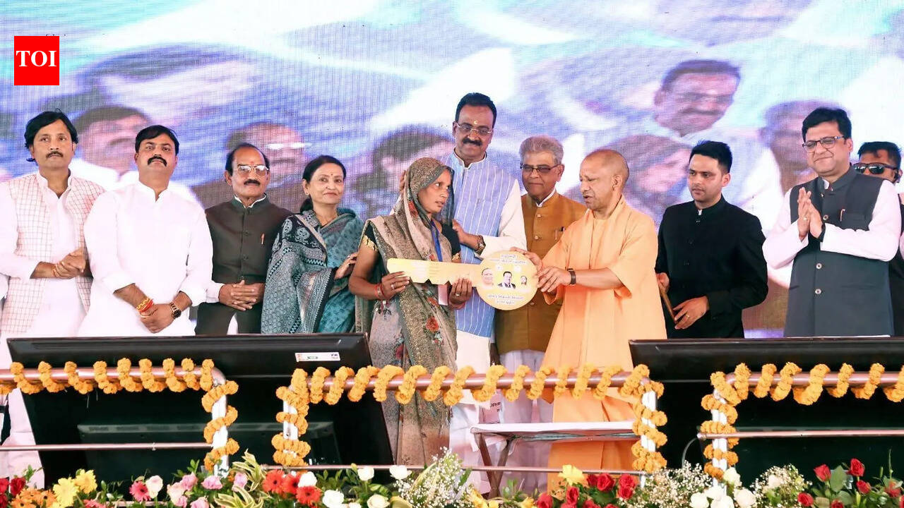 TOI Impact: Yogi withdraws forest cases against 4,000 Tharu tribals after years of court battle | bareilly news