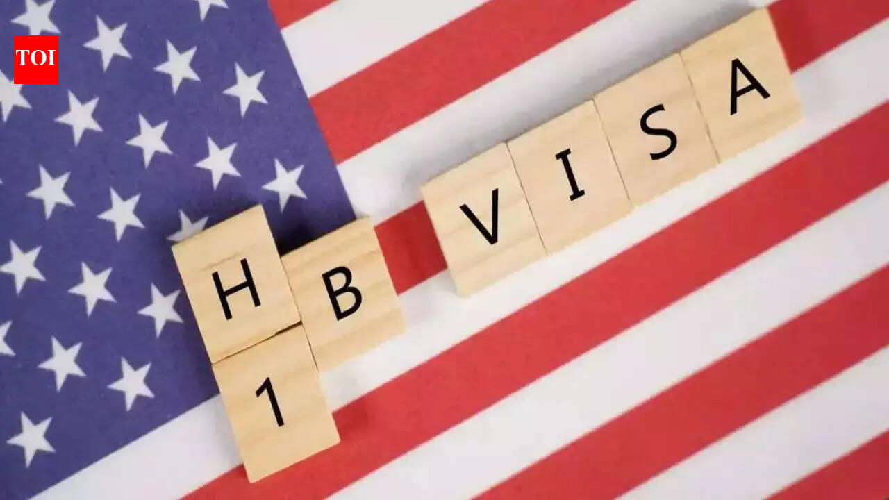 What is House File 2513 that seeks to change the H1-B visa and has already passed the Iowa House and cleared preliminary steps in the Senate