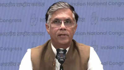 The Supreme Court stayed the Telangana High Court order granting transit pre-arrest bail to Khera. india news