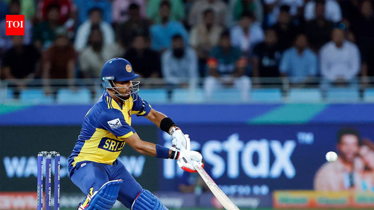 Crack in PSL! Dasun Shanaka banned for one year after IPL switch. cricket news
