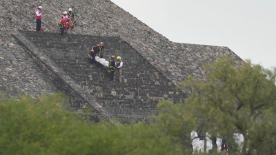 Canadian tourist killed: Canadian tourist killed, 13 injured in shooting at Mexico pyramid world News