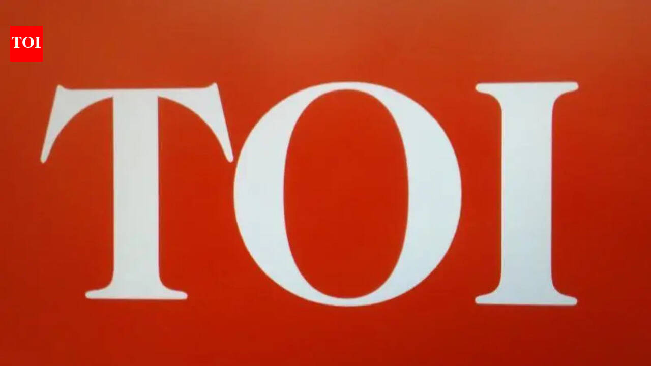 Elderly woman dies after suspected food poisoning during wedding in Amroha, more than 150 people fall ill. meerut news