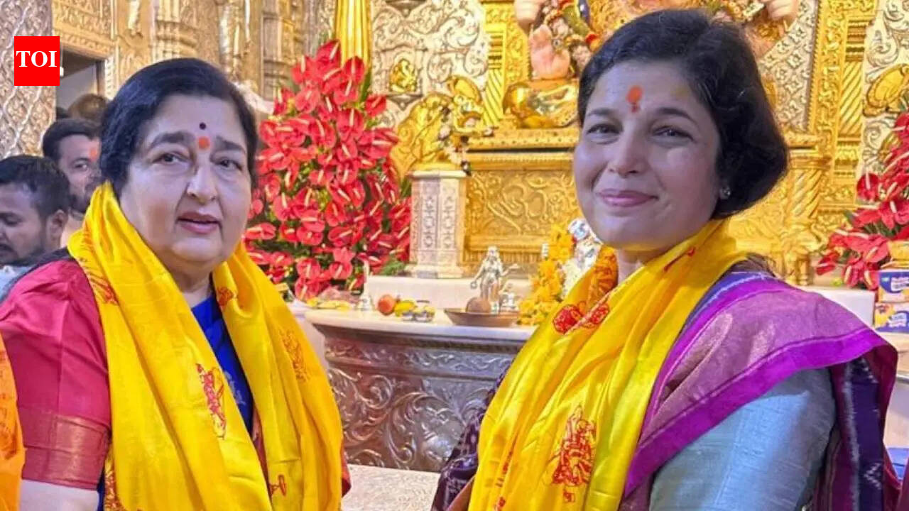 Kavita Paudwal: ‘Anuradha Paudwal raised me as a single parent; It was incredibly courageous of them to send me abroad alone at the age of 17’. Special hindi movie news