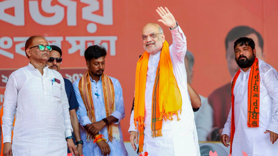 Instagram user’s ‘come quickly’ message got an immediate reply from Home Minister Amit Shah in Bengal. india news