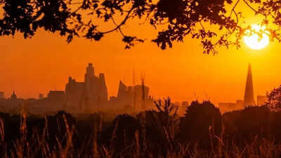 UK weather forecast: UK temperatures rise to 21°C as early heat returns to Wales and southern England World News