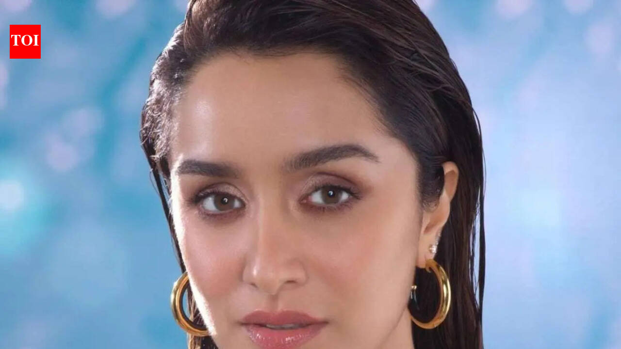 Shraddha Kapoor House: Inside Shraddha Kapoor’s sea-facing Juhu home: A glimpse of her vintage-modern apartment with bird feeders and soft tones |