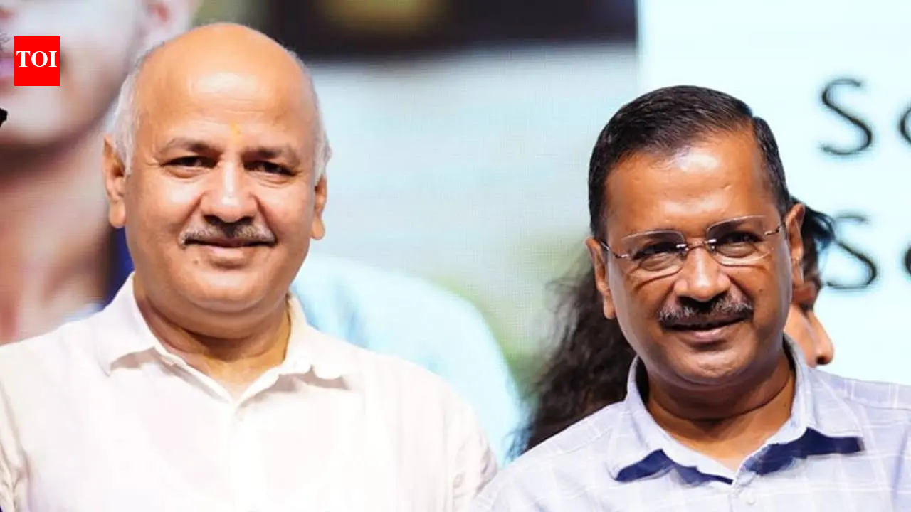 Arvind Kejriwal: After Arvind Kejriwal, now Manish Sisodia recused himself from hearing the liquor case before Delhi High Court Judge Sharma. delhi news