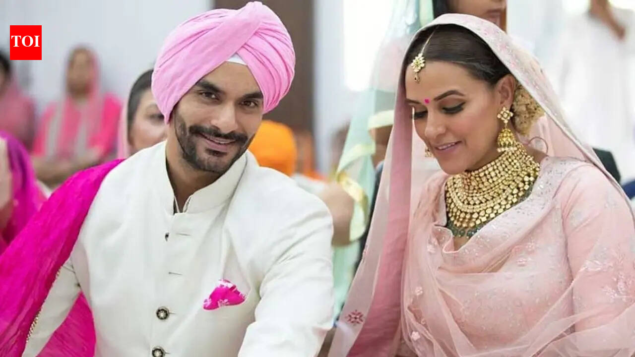‘Thank God we got pregnant’: Angad Bedi was pursuing Neha Dhupia for 8 years, when she got pregnant she said yes to marriage. hindi movie news