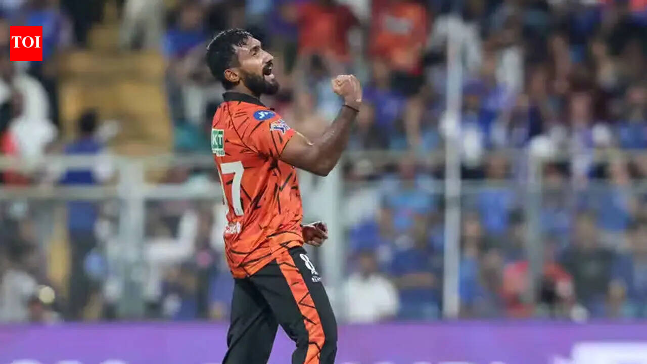 IPL 2026 Purple Cap: Ishan Malinga overtook Bhuvneshwar Kumar to reach the top spot. cricket news