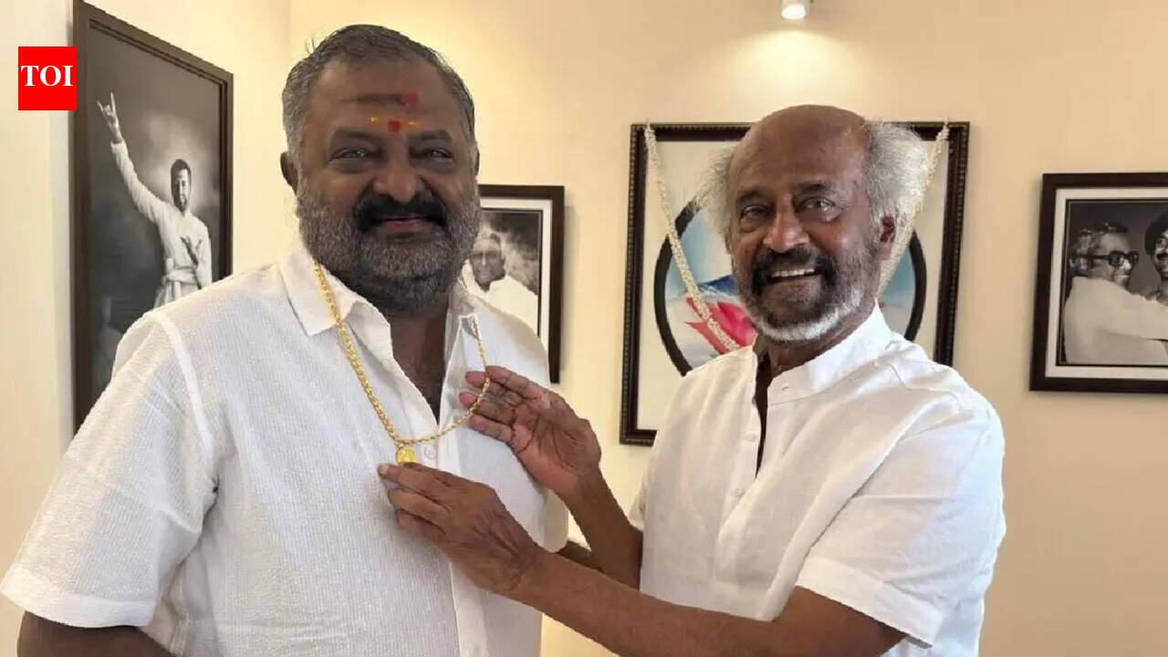 Rajinikanth surprises ‘Padayappa’ producer Thenappan; Gifted a gold chain after the success of its re-release. tamil movie news