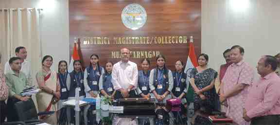 मुजफ्फरनगर मिशन शक्ति 5.0: प्रतिभाशाली बेटियां बनीं ‘एक दिन की जिलाधिकारी’, प्रशासनिक जिम्मेदारी संभालकर दिया नेतृत्व का संदेश