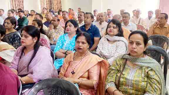 मुज़फ्फरनगर न्यूज़: भारत तिब्बत सहयोग मंच की प्रांतीय कार्यशाला ‘मंथन’ में गूंजा राष्ट्रवाद का स्वर, 110 से अधिक कार्यकर्ताओं ने लिया प्रशिक्षण