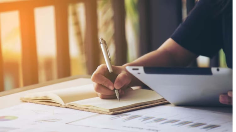 उत्तराखंड: स्कूलों के लिए बनेगा मानक प्राधिकरण, तैयार होगा नया प्रारूप उत्तराखंड समाचार