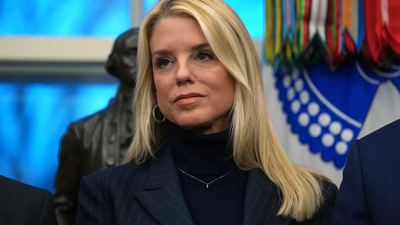 Trump removes Pam Bondi from the post of US Attorney General