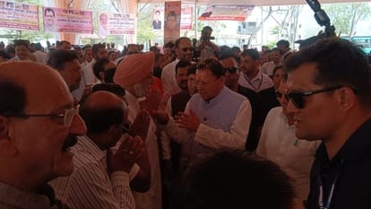 चार धाम यात्रा: विश्व प्रसिद्ध चार धाम यात्रा के लिए देवभूमि पूरी तरह तैयार, पंजीकरण शुरू; सीएम आज करेंगे ये काम – चारधाम यात्रा पंजीकरण शुरू, मुख्यमंत्री धामी आज वाहनों को हरी झंडी दिखाएंगे