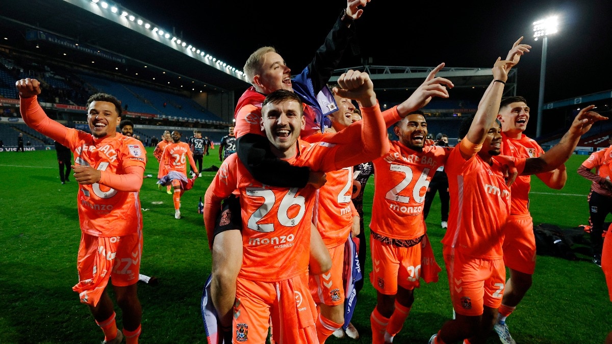 Frank Lampard helps Coventry secure promotion to PL after 25 years