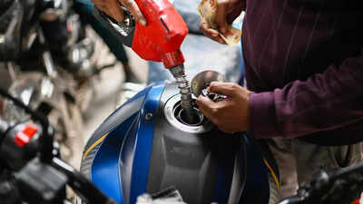 Center asks states to curb fuel related rumours. india news