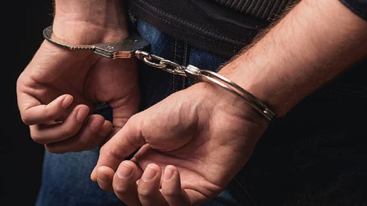 किच्छा: एसटीएफ ने किया अवैध हथियारों के नेटवर्क का भंडाफोड़, सात हथियार बरामद; आरोपी गिरफ्तार -उत्तराखंड एसटीएफ ने अवैध हथियारों के नेटवर्क का भंडाफोड़ किया