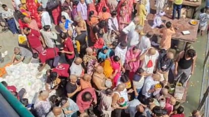 हरिद्वार: बैसाखी स्नान के लिए धर्मनगरी में उमड़ी श्रद्धालुओं की भीड़, गंगा में लगाई आस्था की डुबकी – बैसाखी स्नान बैसाखी स्नान के लिए हरिद्वार में उमड़ी श्रद्धालुओं की भीड़