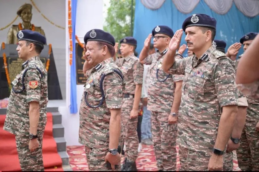 शहीद राजकुमार यादव की प्रतिमा का अनावरण, पांचवीं पुण्य तिथि पर भावुक हुई अयोध्या