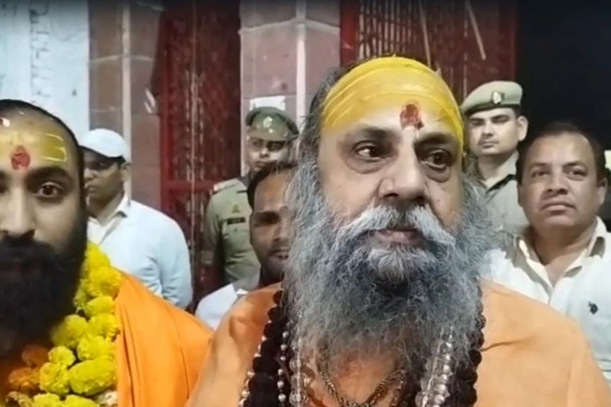 काली माता मंदिर में बड़ी कार्रवाई… जूना अखाड़े का सख्त फैसला, पुलिस की मौजूदगी में हटाए गए महंत