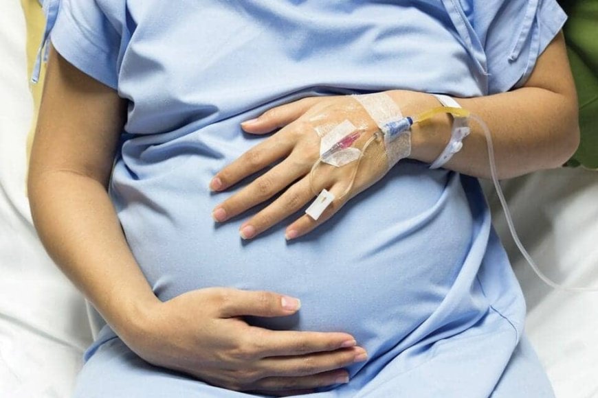 एंबुलेंस में शुरू हुआ प्रसव पीड़ा…बाहर आने लगे नवजात के पैर, जोर से खींचने पर धड़ हुआ अलग, सिर पेट में फंसा, ऐसे बची महिला