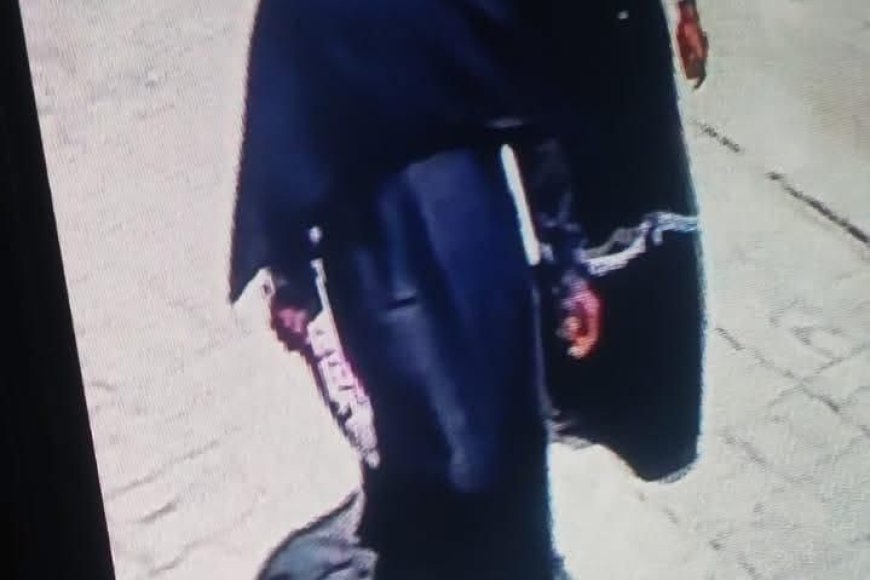 रुदौली में नकाबपोश चोरों का आतंक, चोरी के बाद घर में लगाई आग