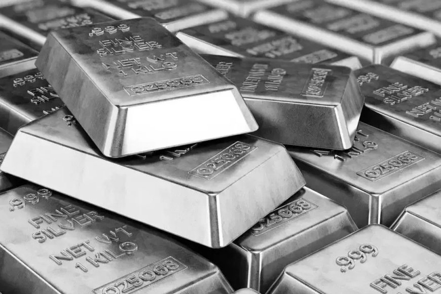 630KG चांदी लेकर चंपत हुआ…आगरा के ज्वैलर ने एक ही गांव के 35 लोगों से ठगे 17 करोड़ रुपये, अब परिवार समेत लापता