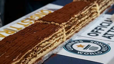 Guinness World Records: London sets Guinness World Record with 440 meter tiramisu made by 100 chefs using 50,000 biscuits world News