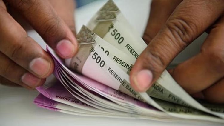 उत्तराखंड: सफाई कर्मियों के लिए खुशखबरी, होगा दस लाख का बीमा, वेतन बढ़ोतरी के भी निर्देश