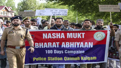 Urine drug test conducted on drivers as part of ‘drug-free’ Jammu and Kashmir campaign India News