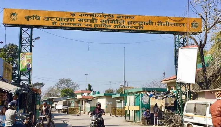 यूके: महंगाई पर काबू पाने के लिए बाजार में खोले जाएंगे रिटेल काउंटर, सीएम के निर्देश पर मंडी अध्यक्ष ने की बैठक – महंगाई पर काबू पाने के लिए बाजार में खोले जाएंगे पांच रिटेल काउंटर