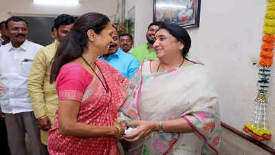 Baramati by-election: Sharad Pawar, Supriya Sule urge Congress to withdraw candidates. india news