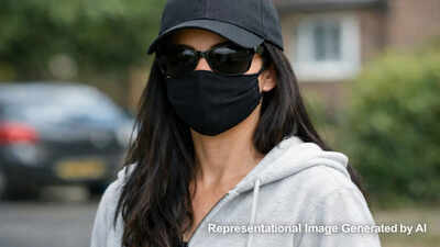 UK: Woman with Spanish accent sexually assaults elderly man world News